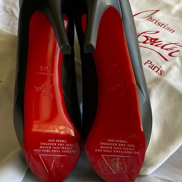AUTH Christian Louboutin's - Picture 8 of 12